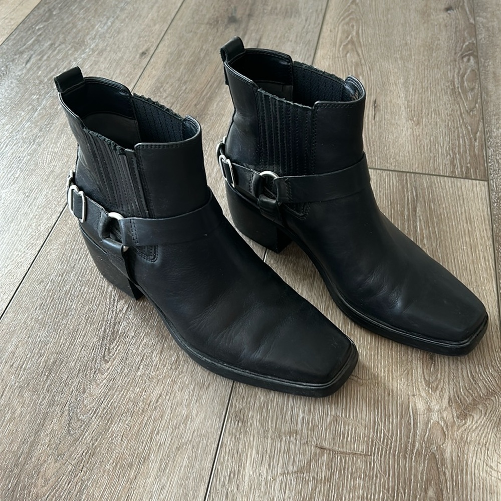 Sam Edelman black booties, lighty used mostly indoors, size 10